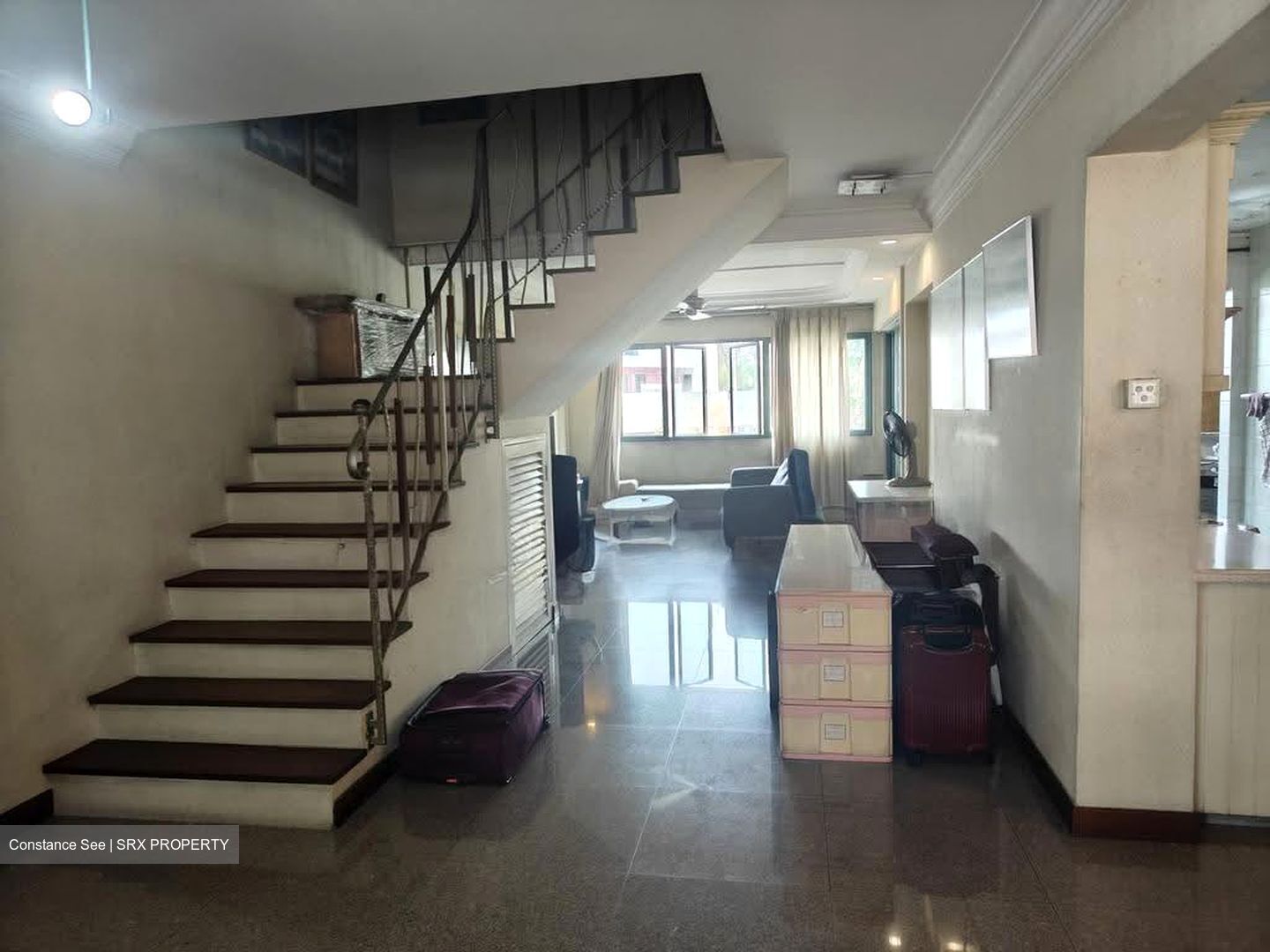 Blk 833 Hougang Central (Hougang), HDB Executive #615972541